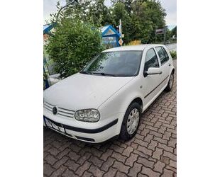 VW Volkswagen Golf 1.4 Basis Gebrauchtwagen