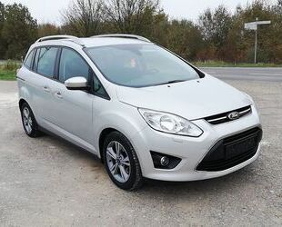 Ford Ford Grand C-Max 1,6TDCi/7SITZER/NAVI/Zahnriemen N Gebrauchtwagen