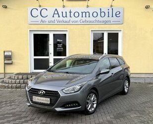 Hyundai Hyundai i40 CW 1.7 CRDI blue Trend - Top Ausstatt Gebrauchtwagen