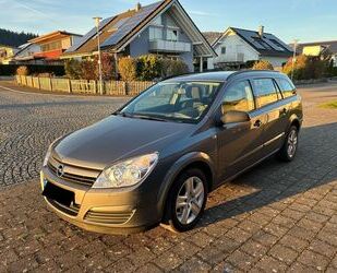 Opel Opel Astra Caravan 1.6 Twinport Edition 8fach bere Gebrauchtwagen