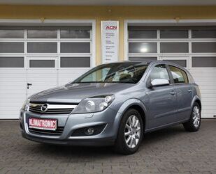 Opel Opel Astra H Lim. XENON,Teillleder,STEUERKETTE NEU Gebrauchtwagen