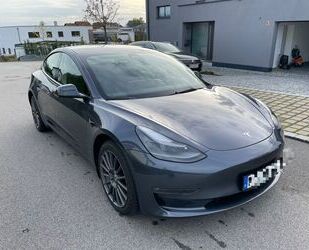 Tesla Tesla Model 3 2021 AWD Dualmotor Long Range, 8x Re Gebrauchtwagen