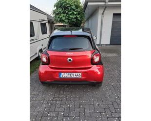 Smart Smart ForFour 1.0 52kW passion Navi,Garantie Gebrauchtwagen