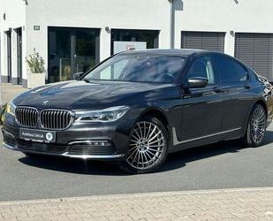 BMW BMW 750 i xDrive*CarbonCore*Head-Up*Massagesitze* Gebrauchtwagen