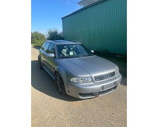 Audi Audi RS4 2.7 Quattro *SHZ*RECARO*BOSE*CARBON*VOLL* Gebrauchtwagen