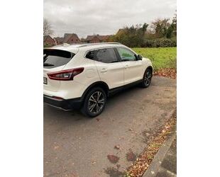 Nissan Nissan Qashqai 1.3 DIG-T DCT 160PS N-CONNECTA N-CO Gebrauchtwagen