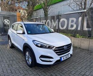 Hyundai Hyundai Tucson 2WD Kamera/Tüv+Service Neu/Navi/1.H Gebrauchtwagen