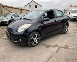 Toyota Toyota Yaris Sol 1.3 Klima Gebrauchtwagen