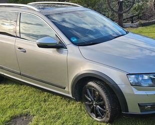 Skoda Skoda Octavia 2.0 TDI DSG 4x4 Scout Combi Scout Gebrauchtwagen