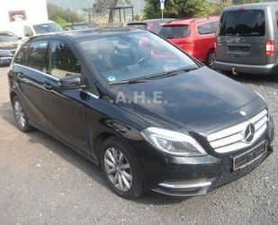 Mercedes-Benz Mercedes-Benz B 200*KLIMA*SH*TEMP*Bi-XENON*PDC*ALU Gebrauchtwagen