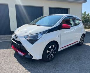 Toyota Toyota Aygo (X) 1,0-l-VVT-i x-play connect x-play Gebrauchtwagen