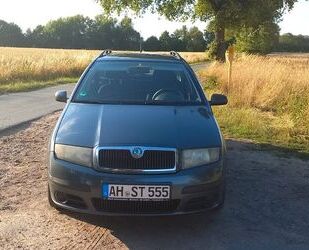 Skoda Skoda Fabia Combi 1.4 16V 59 kW Ambiente Ambiente Gebrauchtwagen