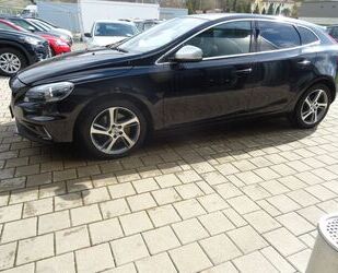 Volvo Volvo V40 D4 Momentum Gebrauchtwagen