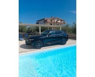 Maserati Maserati Levante Diesel 3.0 V6 202kW 4x4 Auto - Gebrauchtwagen