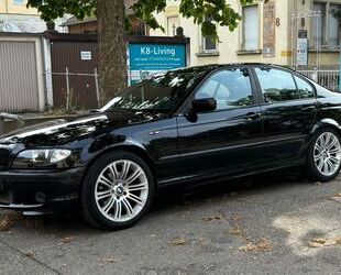 BMW BMW 325i Saphirschwarz metallic Gebrauchtwagen