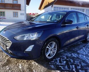 Ford Ford Focus Turnier Cool & Connect Nav Sitzhzg 8xAl Gebrauchtwagen