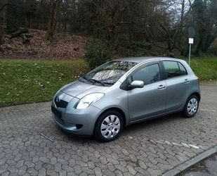 Toyota Toyota Yaris Sol 1,3-l-VVT-i, Klima, Inspektion NE Gebrauchtwagen