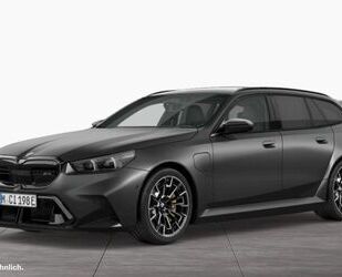 BMW BMW M5 Touring Carbon Bremse, Pano, AHK, B&W Sound Gebrauchtwagen