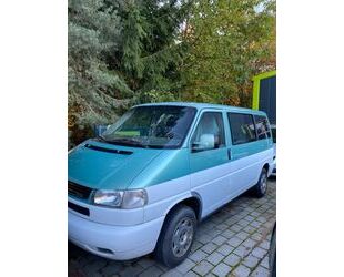 VW Volkswagen T4 Caravelle 2.5 TDI Kat Standard Gebrauchtwagen