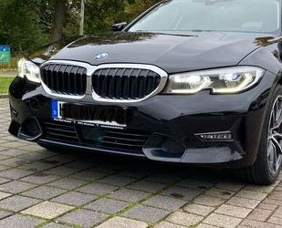 BMW BMW 320d xDrive Touring , Laser, HuD, Kamera, u.v. Gebrauchtwagen