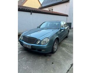 Mercedes-Benz Mercedes-Benz E 240 CLASSIC Gebrauchtwagen