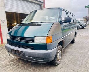 VW Volkswagen T4 Caravelle 2,5-l-Diesel TDI 75kW lang Gebrauchtwagen