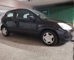 Ford Ford Fiesta 1.6 16V 100 PS Gebrauchtwagen