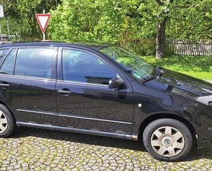 Skoda Skoda Fabia Combi 1.4 16V 59 kW Classic Classic Gebrauchtwagen