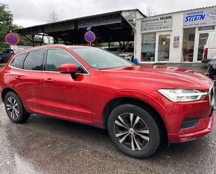 Volvo Volvo XC60 Momentum Pro 2WD*LEDER*KAMERA*H&K*MEMOR Gebrauchtwagen