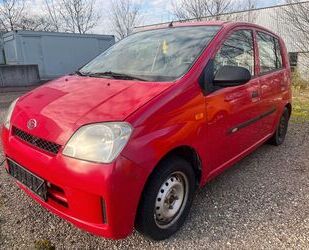 Daihatsu Daihatsu Cuore 1.0 Benzin Automatik 5Türig Gebrauchtwagen