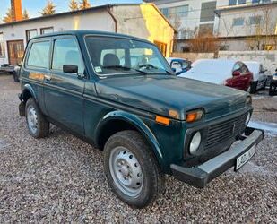 Lada Lada Niva 1.7*AHK*4x4*Tüv Neu*2 Hand* Gebrauchtwagen