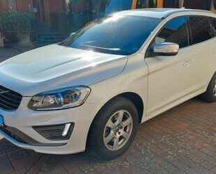 Volvo Volvo XC60 D4 Momentum Geartronic Momentum Gebrauchtwagen