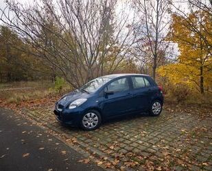 Toyota Toyota Yaris 1,4-l-D-4D Cool Gebrauchtwagen