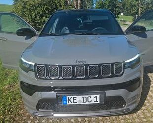 Jeep Jeep Compass 1.3 GSE T4 110kW Limited DCT Limited Gebrauchtwagen