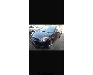 Ford Ford Fiesta 1,3 51 kW Black Magic Black Magic Gebrauchtwagen