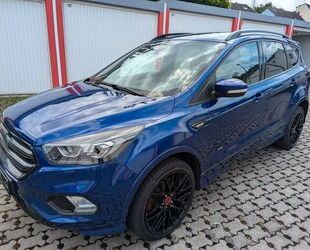 Ford Ford Kuga 2.0 TDCI 179 PS ST-Line *2.Hand*Scheckhe Gebrauchtwagen