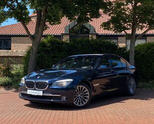 BMW BMW 750i Aut. Navi Xenon PDC! Gebrauchtwagen