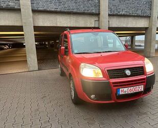 Fiat Fiat Doblo 1.4 8V Dynamic/1.Hand/tei.Scheckheft/TÜ Gebrauchtwagen