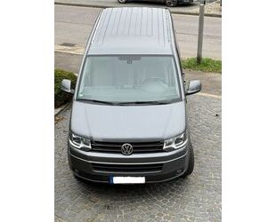 VW Volkswagen T5 Caravelle 9-Sitzer, 2 Schiebetüren, Gebrauchtwagen