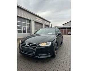 Audi Audi A3 1.6 TDI Attraction Sportback Attraction Gebrauchtwagen