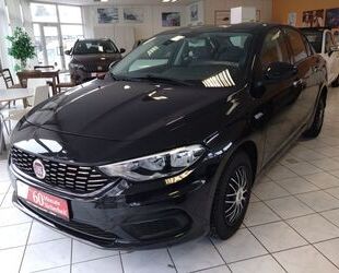 Fiat Fiat Tipo Sedan 1.4 16V EASY Klima Radio Bluetooth Gebrauchtwagen