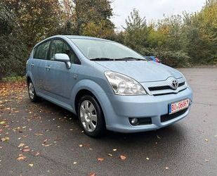 Toyota Toyota Corolla Verso 1.8 7 Sitzer Automatik 10000 Gebrauchtwagen