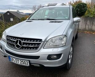 Mercedes-Benz Mercedes-Benz nur 119.000 KM, Tüv neu, AHK Gebrauchtwagen