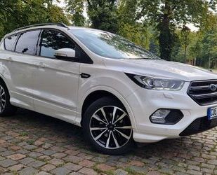 Ford Ford Kuga 1.5 EcoBoost 4x2 150 PS ST-Line Gebrauchtwagen