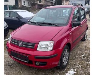 Fiat Fiat Panda 1.2 8V Emotion OHNE TÜV KLIMA Gebrauchtwagen