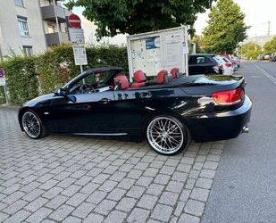 BMW BMW 320i Cabrio Original M-Paket Gebrauchtwagen