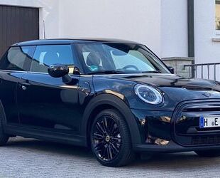 Mini MINI Cooper SE Classic Trim Pano MwSt. ausweisbar Gebrauchtwagen