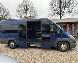 Fiat Fiat Ducato Maxi 3.0 JTD Behindertengerecht*9-Sitz Gebrauchtwagen