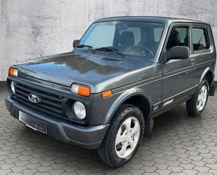 Lada Lada Urban Plus 4x4 *Anhängerkupplung* Gebrauchtwagen