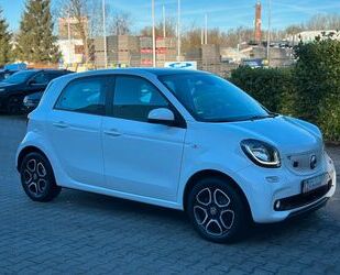 Smart Smart ForFour EQ Garantie*Navi*Leder*Klimaauto*Kam Gebrauchtwagen